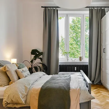 Funky Flat كراكوفيا