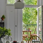 Funky Flat
